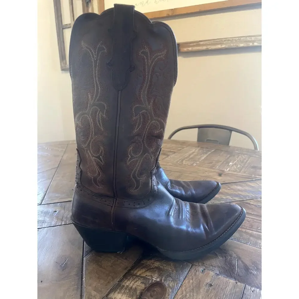 Women's Justin Pointed Toe Brown Boots Size 8B - Picture 1 of 10